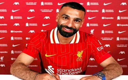 من الثانية إلى العام.. كم يتقاضى محمد صلاح مع ليفربول؟