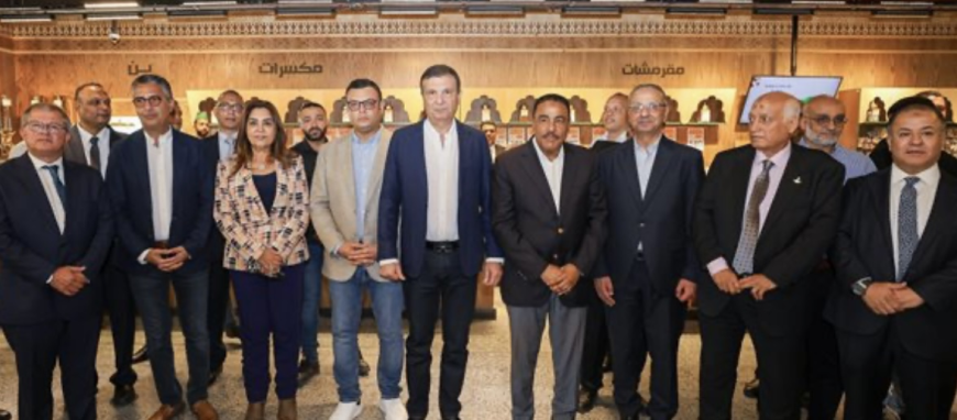 خمس وزراء يفتتحوا فرع جملة ماركت العلمين