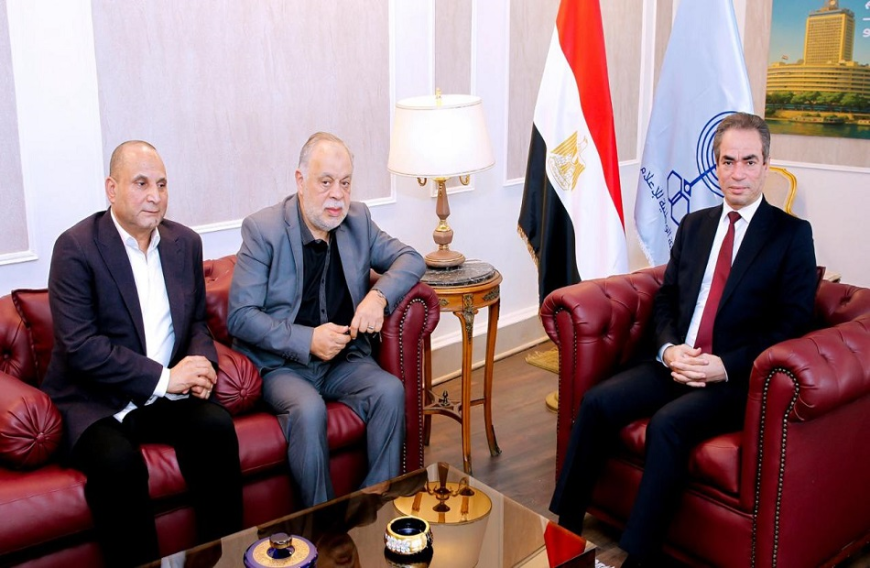 المسلماني يعلن تعاونًا بين ماسبيرو ونقابتي الممثلين والسينمائيين