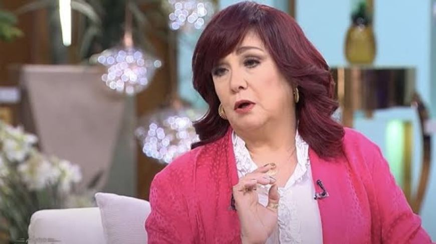 حين يختبر المرض ما وراء الكاميرا