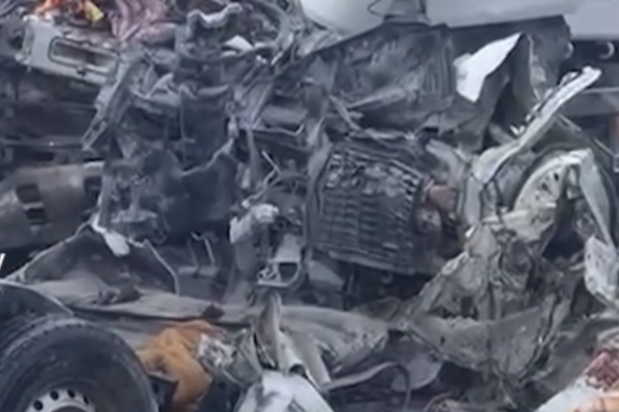 مصرع ١٨ شخص على طريق محمور ٣٠ يوليو جنوب بورسعيد اثر تصادم سيارة ربع نقل مع اخرى نقل