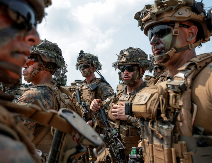 وصول وحدات من الفرقة 82 المحمولة جواً الأمريكية إلى الخليج