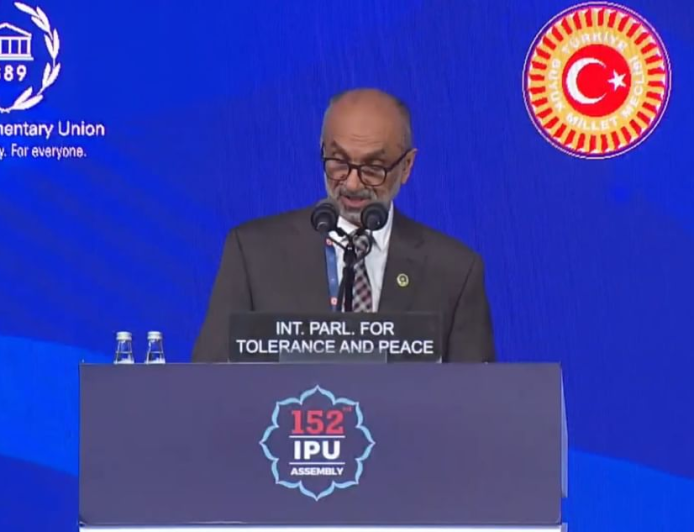 الجروان يؤكد أهمية ترسيخ القانون الدولي وتعزيز العمل البرلماني المشترك لمواجهة التحديات المتزايدة التي تهدد الأمن والاستقرار الإقليمي والدولي. 