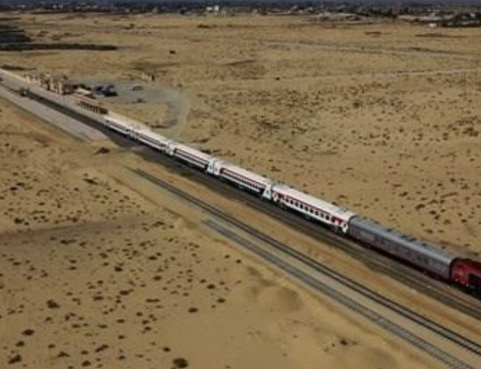 قطار سيناء يشعل الجدل في إسرائيل.. مشروع مصري استراتيجي يثير المخاوف ويعيد رسم خريطة النقل والتجارة في المنطقة