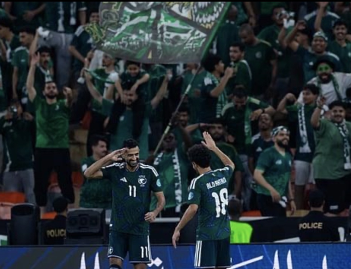 السعودية تتوج بـ«خليجي 27» بثنائية في شباك الإمارات